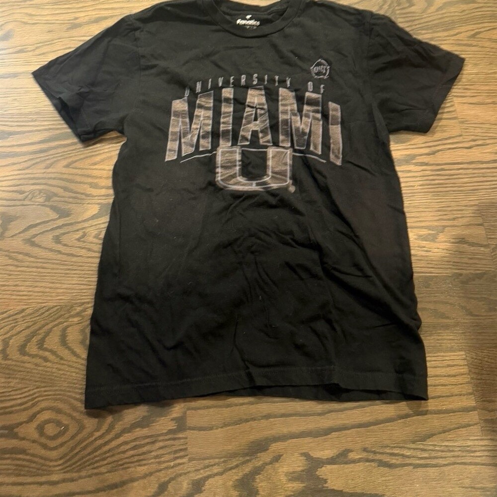 Fanatics Miami Hurricanes T-Shirt Men's Small Black Graphic NCAA Football
